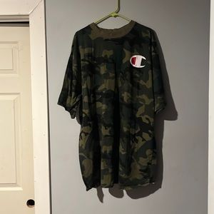 Mens camo t-shirt champion brand name